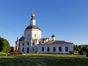 Богородицкая церковь.jpg