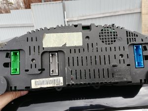 schitok-priborov-pribornaya-panel-audi-a6-c5-4-13620612.jpg
