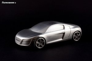 15-2006 Audi R8 Coupe Typ (42) Skulptur Modell (Audi collection).jpg