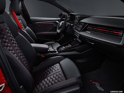 2022_audi_rs_3_sportback_80_1600x1200.jpg