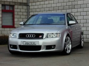 Caractere A4 front.jpg