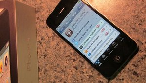 iPhone-4-Jailbreak-by-Geohot.jpg