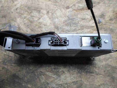 106576599_blok-usilitelya-radio-audi-q7-4lb-2005-2015-2008-4e0035593f.jpg