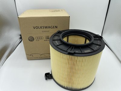 8W0 133 843 C-2.JPG