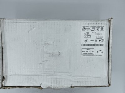 8W0 698 151 BC-1.JPG
