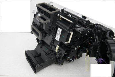 4M1820023A.jpg