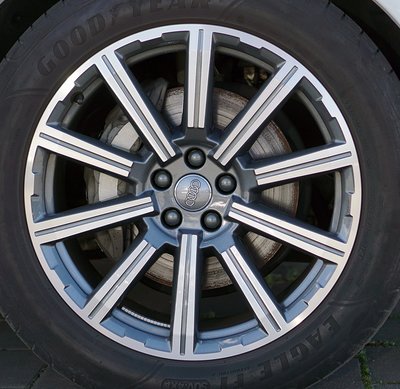 4M0 601 025 AD JG3.jpg