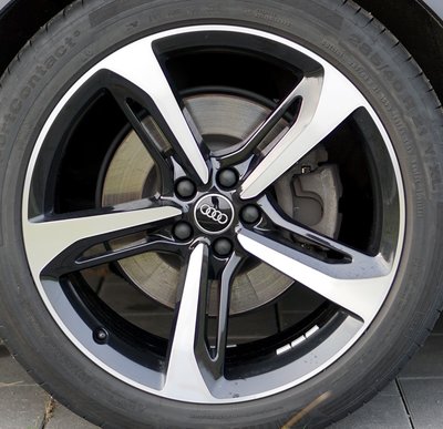 4M0 601 025 AB AX1.jpg