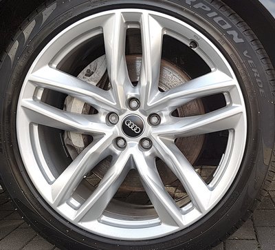 4M0 601 025 S LD8.jpg