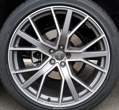 4M0 601 025 CG 8AU.jpg