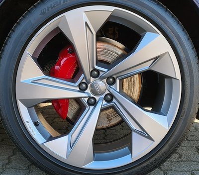 4M0 601 025 CD 17Q.jpg