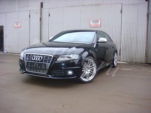 S4 black 1.jpg