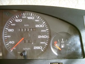 ST832144.JPG