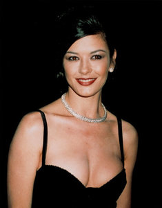 039_36093catherine-zeta-jones-posters.jpg