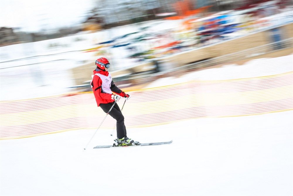 Инструктор по лыжам в бобровом логу николай. Инструктор по лыжам в бобровом логу николай. Бобровый лог инструктор. Надежда иванова инструктор по сноуборду. Бобровый лог инструктор.