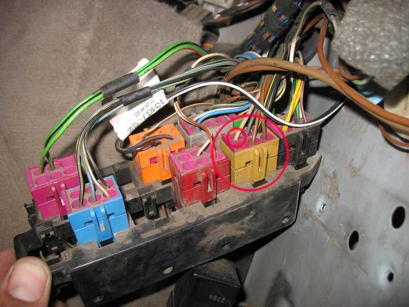 распиновка эбу ауди 100 с4 2 6