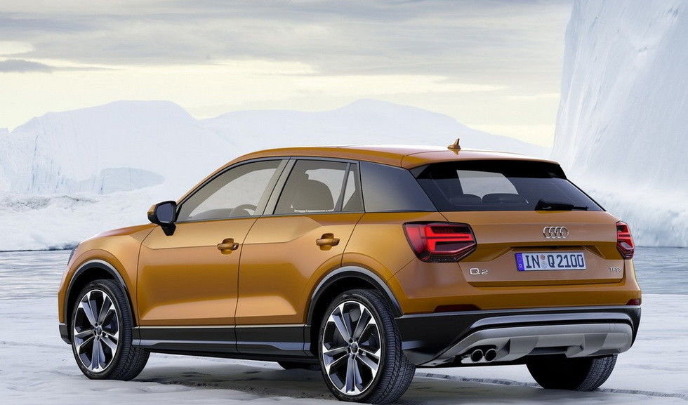 Static photo, <br />
Colour: Coral Orange