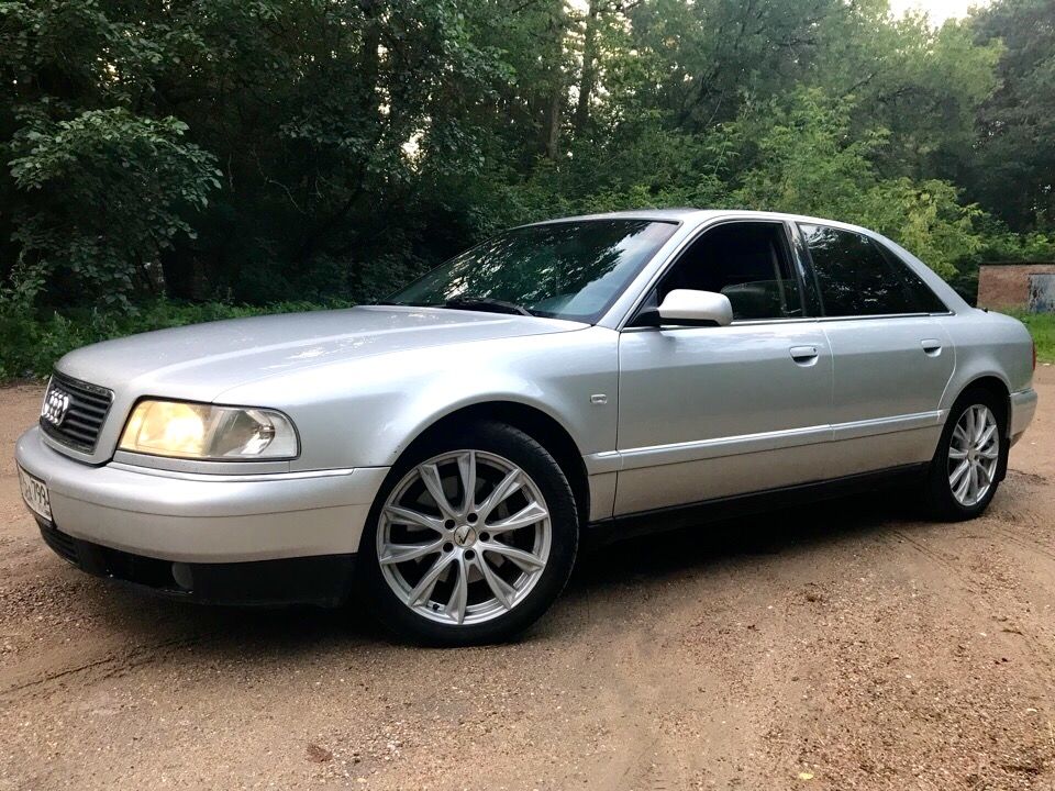 1999<br />
3.7 AQG <br />
275000