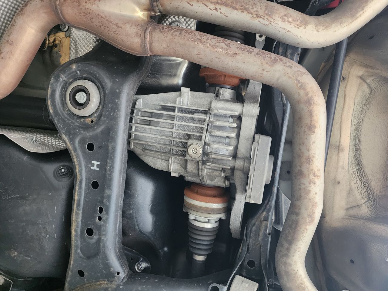 Задний редуктор