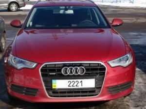 Audi A6 C7 avant 2.8 quattro garnet red pearl effect