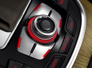 audi q5 small  43