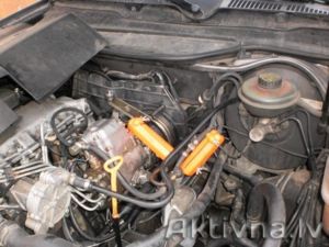 Audi 100 D  2 00001