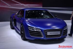 201208290751 audi r8 2