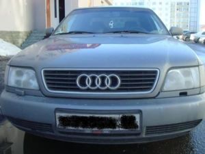 Куплю левую форсунку омывателя фары с крышкой на А6 1996г.в.