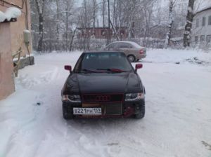 прежний хозяин бампер не отдал... =)