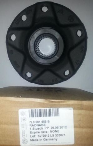 задняя ступица - 7L0501655B