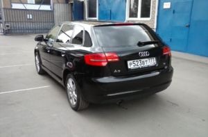 Просто вид сзади слева.