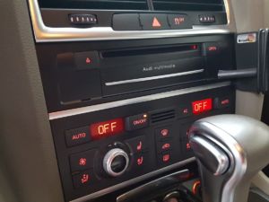 AUDI Q7 2012