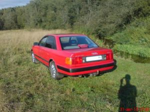 Audi 100
