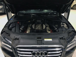 Audi A8 4.2 FSI
