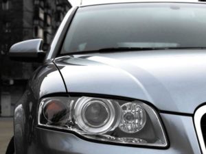 В глаза долго не смотреть!