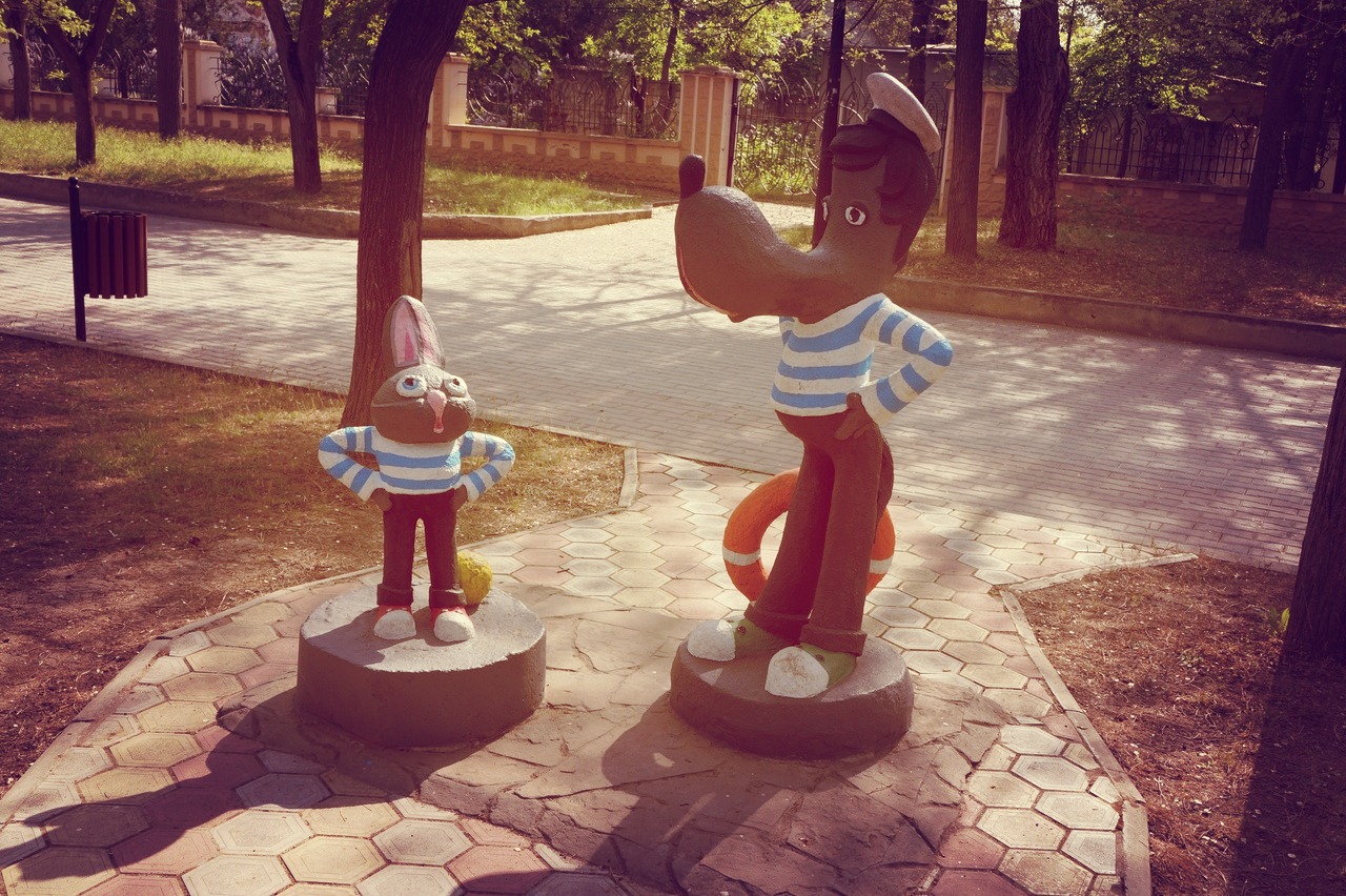 [​IMG]